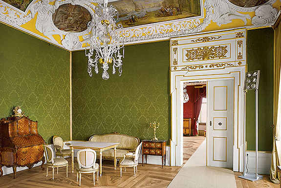 Picture: Imperial Apartment, living room